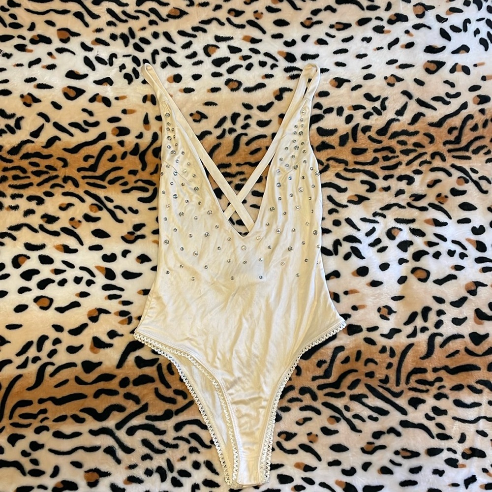 Stoned Immaculate 100% Silk Ivory Jerry Bodysuit with Rhinestones Size Large